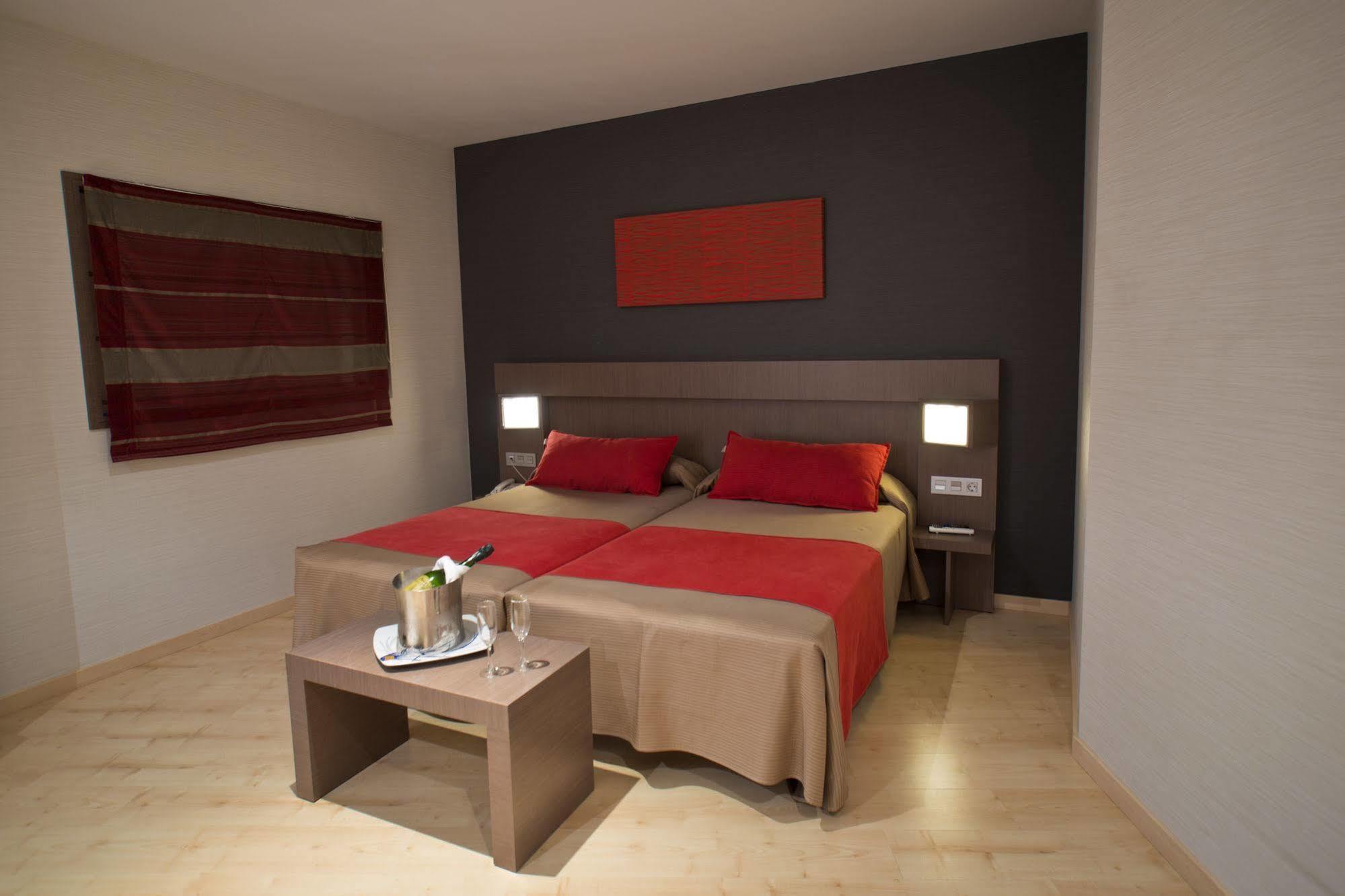 Hotel By Pierre & Granada