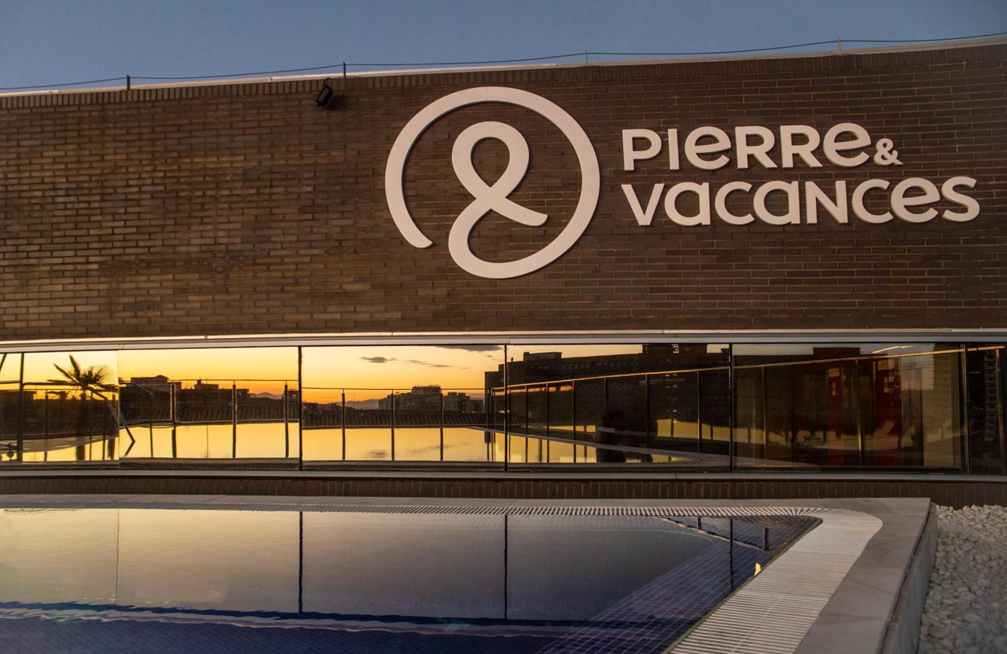 By Pierre & 4* Granada